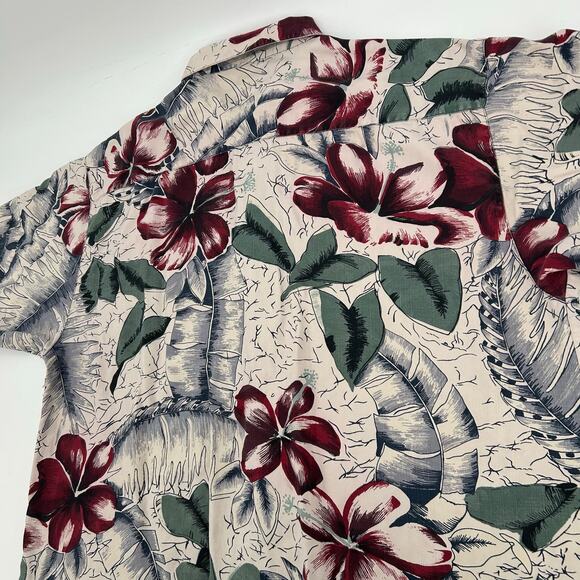 Mens Tommy Bahama Hawaiian Flowers 100% Silk Button Up Shirt W/ Wooden Button~ M - Picture 5 of 7